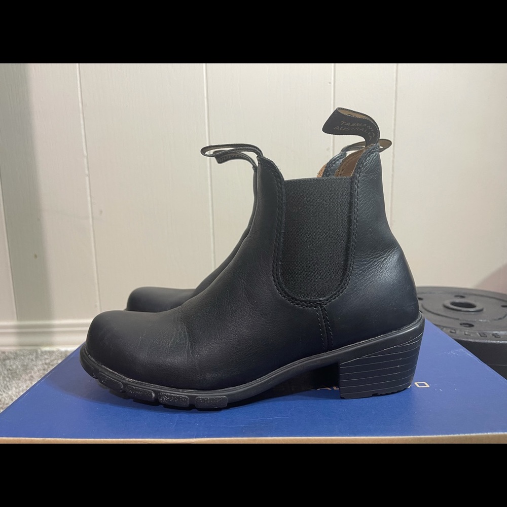 Blundstone US 6 / AUS 3